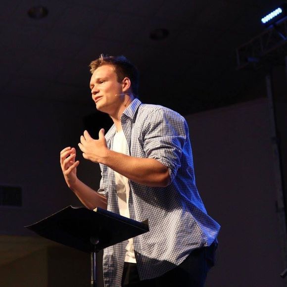 Meet your Posher, Aaron - Picture 1 of 1